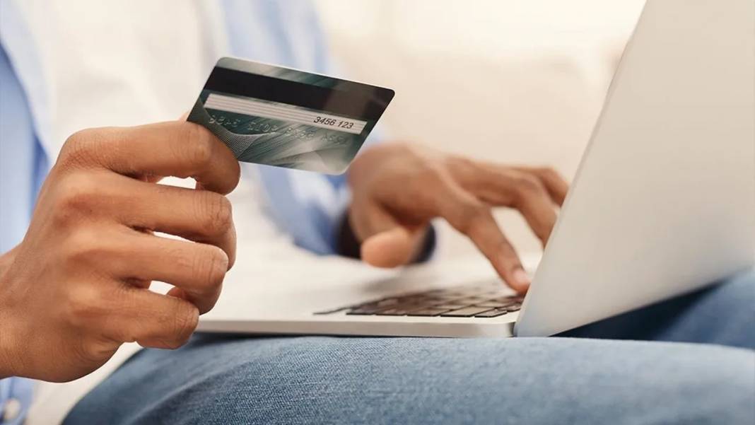 Kredi kartı kullanan herkes 10 gün sonra ek para ödeyecek! 7